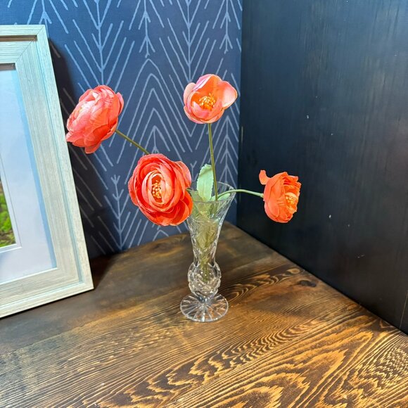 Bohemian Crystal Pinwheel Bud Vase Vintage Czechoslovakian Lead Crystal Gift - Picture 1 of 9